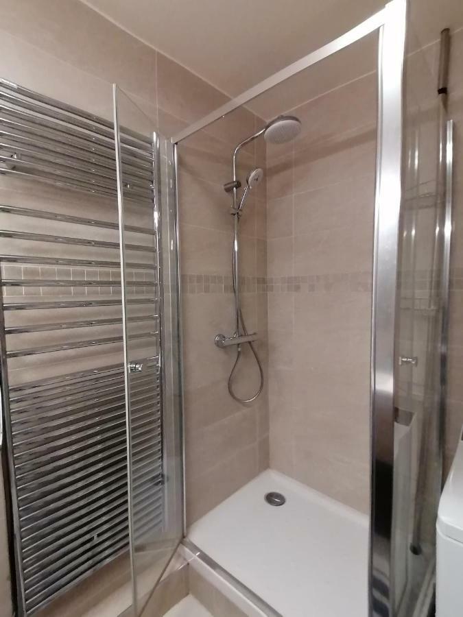 Beautiful T4 Appartement 8 Personnes Proche Disney Parking Prive Bussy-Saint-Georges Exteriér fotografie